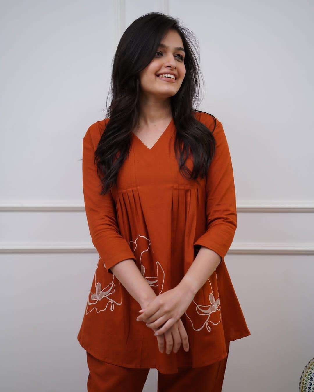 Women's Cotton Rose Printed Short Anarkali Kurta with Pant Western wear Cord Set - Image 4
